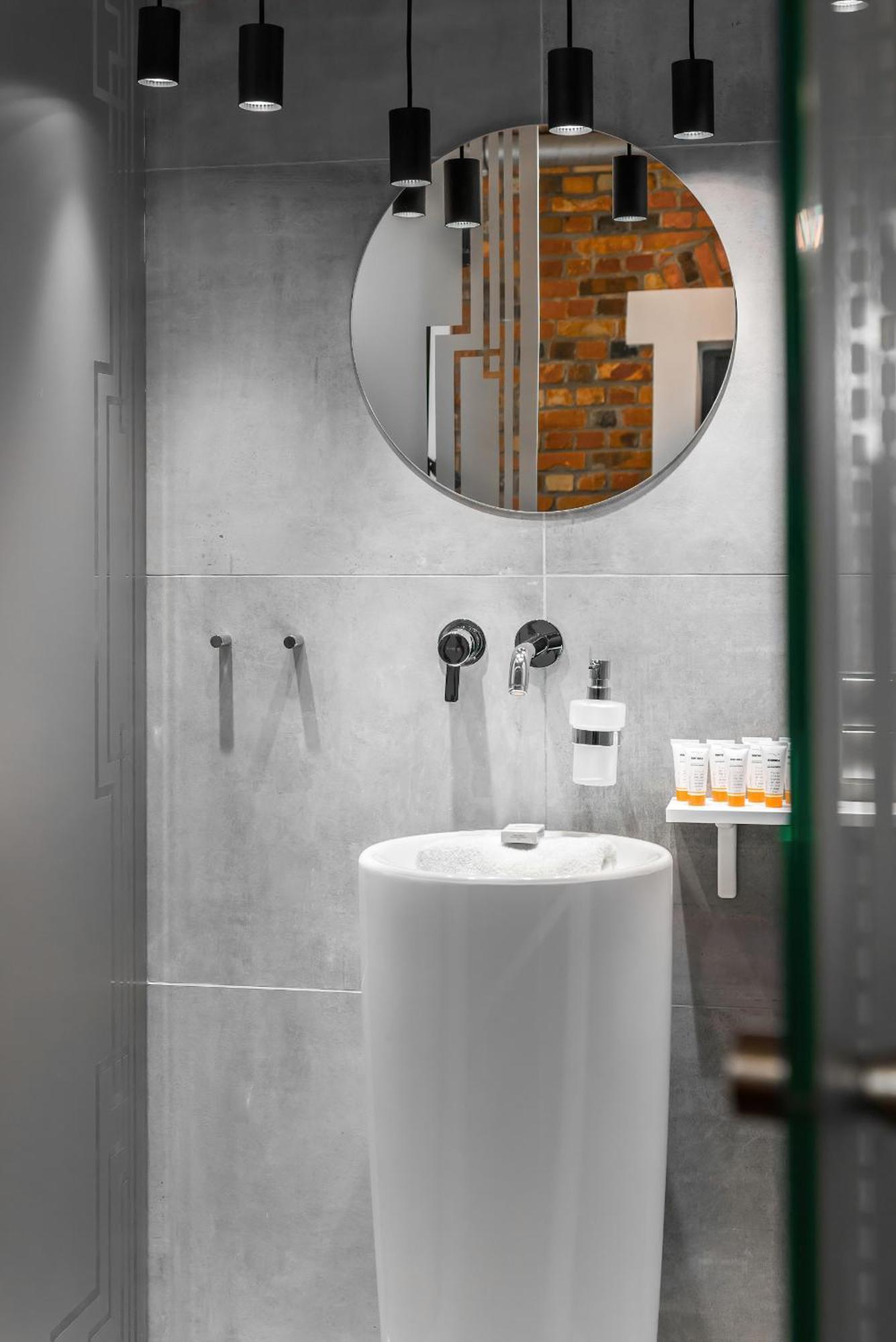 Level -1 Loft Apartments City Center By Renters Poznań Zewnętrze zdjęcie